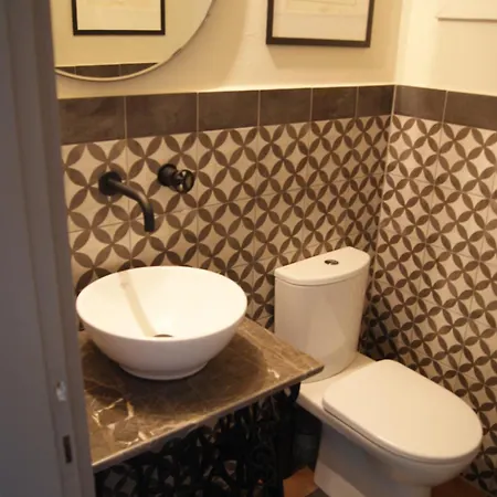 Trypiti يميناريا